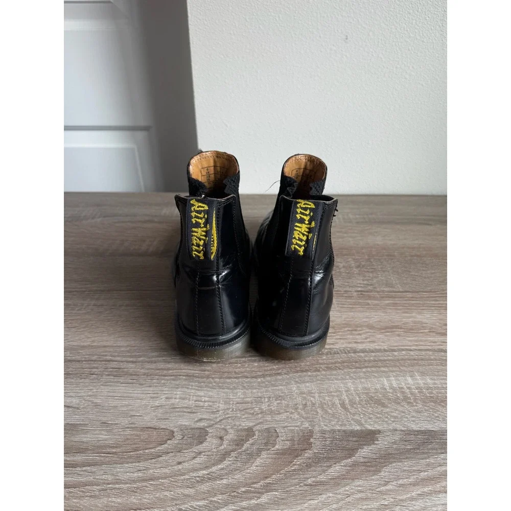 Dr. Martens 2976 Black Leather Chelsea Boots Mens 7, EU 39 AirWair AW004